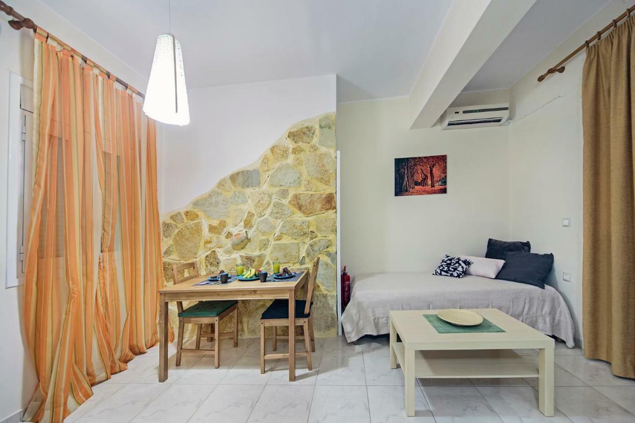Omega Comfy Apartments Almirída Kültér fotó